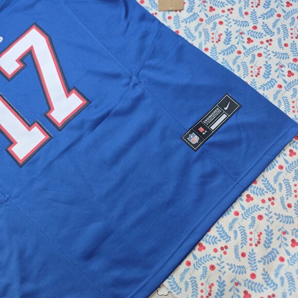 Buffalo Bills Josh Allen Jersey No. 17 - Picture 4 of 6
